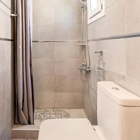 For 2 Or 4 People Apartment *