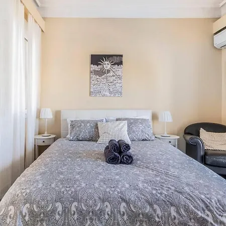 Apartment For 2 Or 4 People *